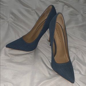 Denim pumps